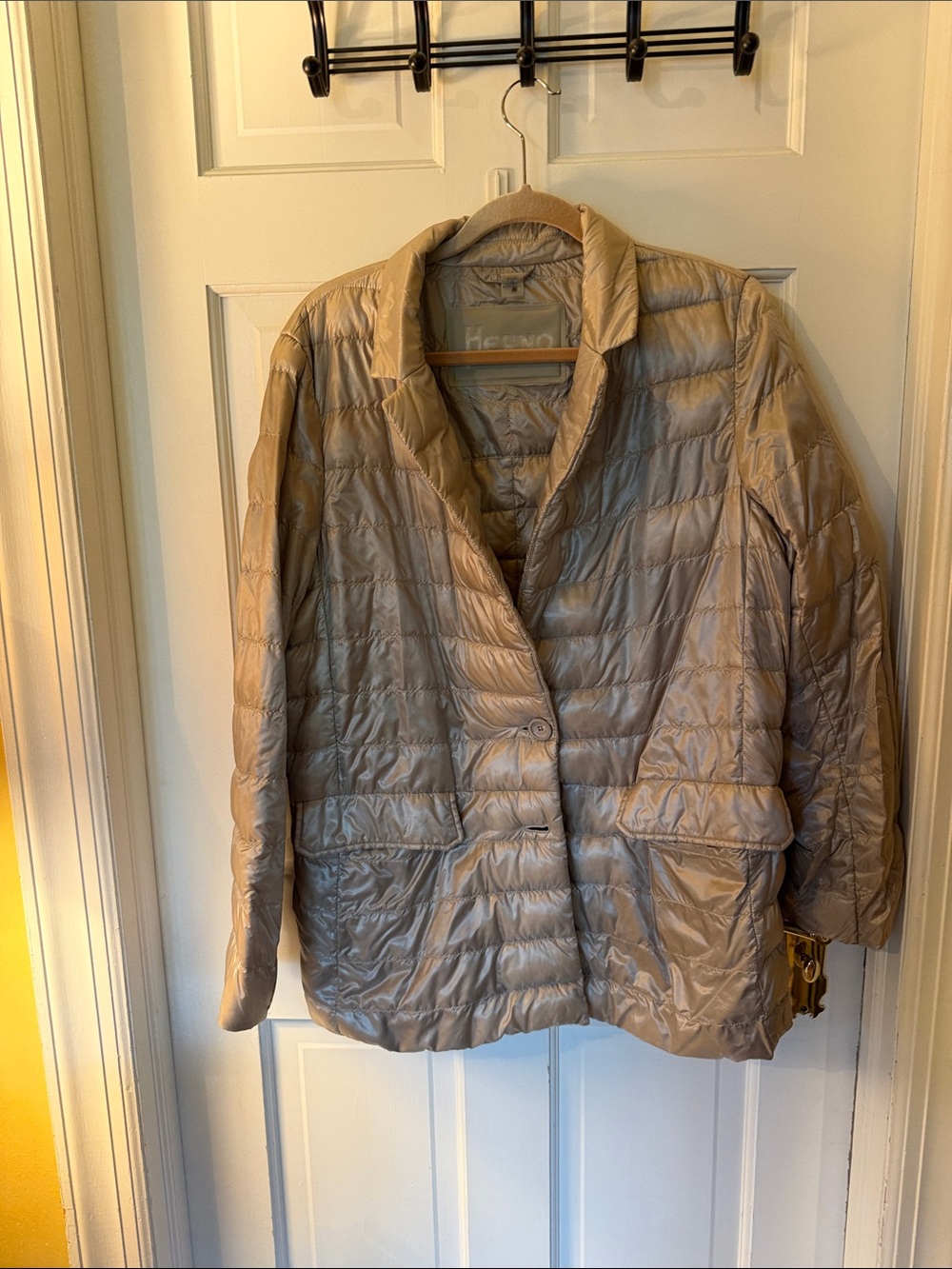 Light Taupe Quilted Women's Puffer Jacket
